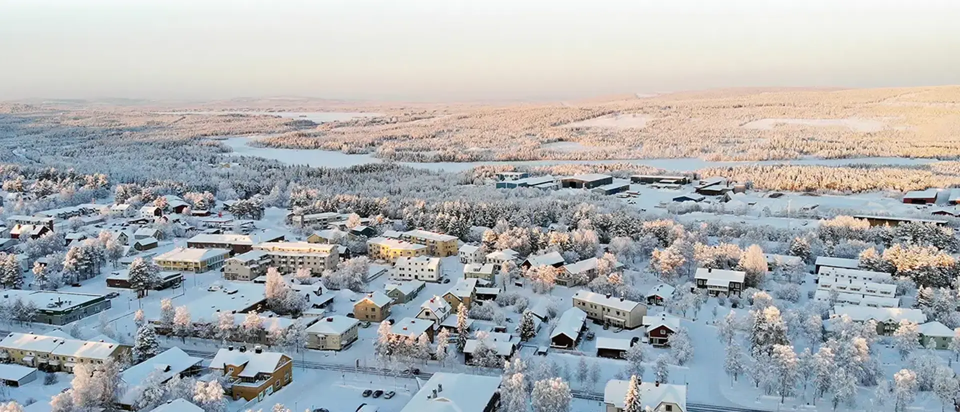 Jokkmokks samhälle fotad uppifrån vintertid. Foto.